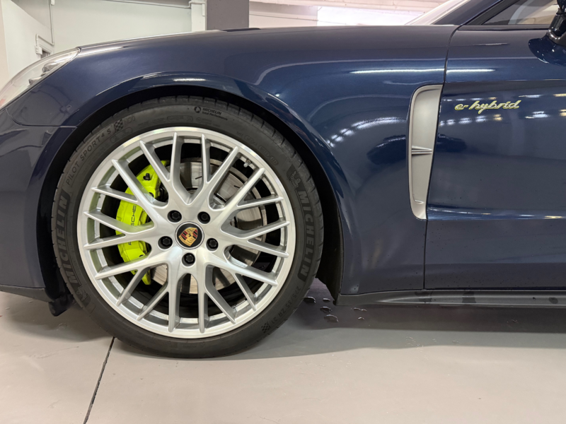 Porsche Panamera 4 EHybrid Platinum Edition Sport 