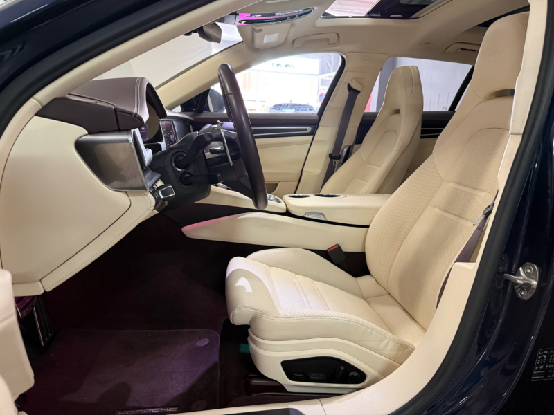 Porsche Panamera 4 EHybrid Platinum Edition Sport 