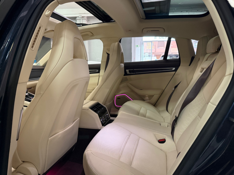 Porsche Panamera 4 EHybrid Platinum Edition Sport 
