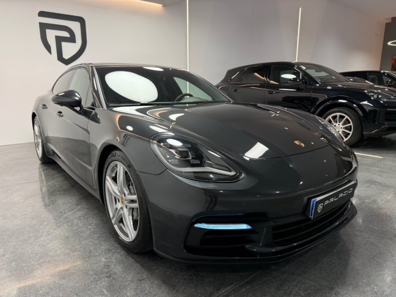 Porsche Panamera 4S