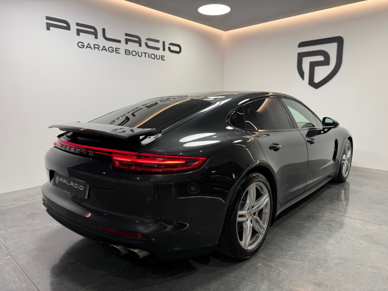 Porsche Panamera 4S