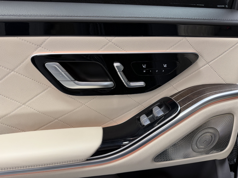Mercedes-Benz S400d 4MATIC AMG Line