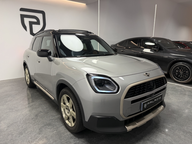 MINI Countryman D