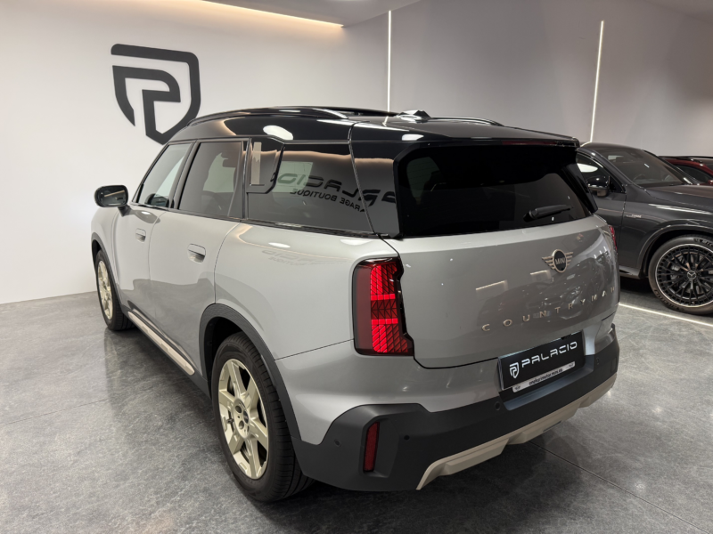 MINI Countryman D