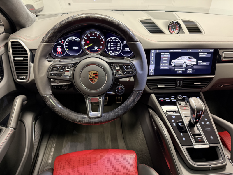 Porsche Cayenne Coupé Turbo S E-Hybrid