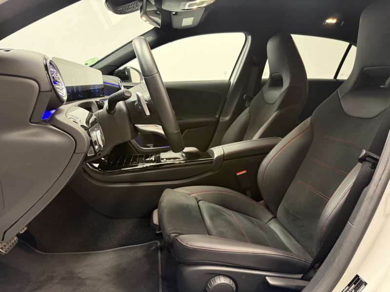Mercedes A180 AMG Line 7G-DCT