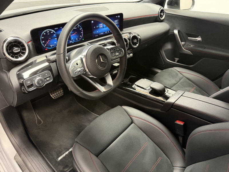 Mercedes A180 AMG Line 7G-DCT