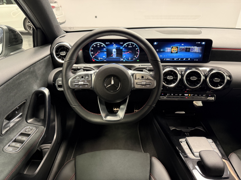 Mercedes A180 AMG Line 7G-DCT