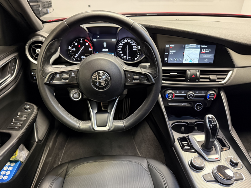 Alfa Romeo Giulia 2.2 JTD Sprint RWD