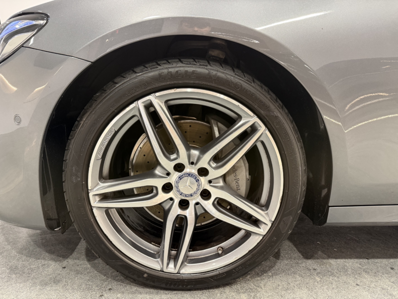 Mercedes-Benz E220d AMG Line