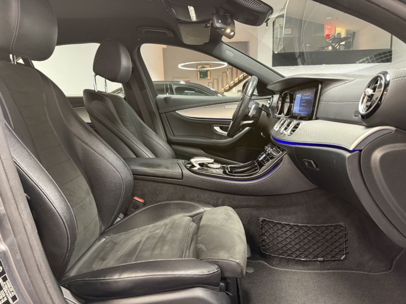 Mercedes-Benz E220d AMG Line