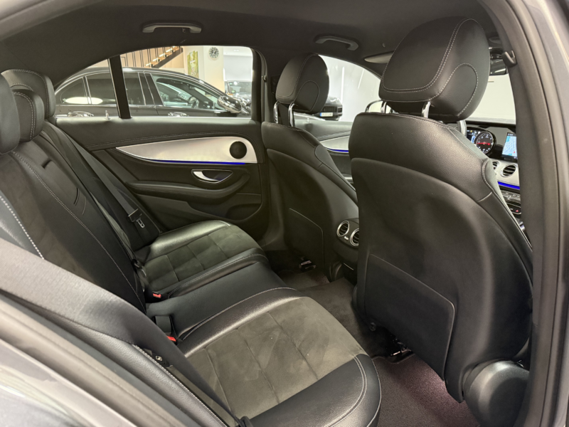Mercedes-Benz E220d AMG Line