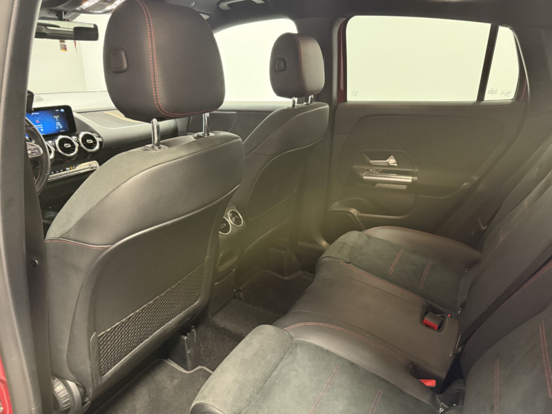 Mercedes-Benz GLA 200d 4MATIC AMG Line