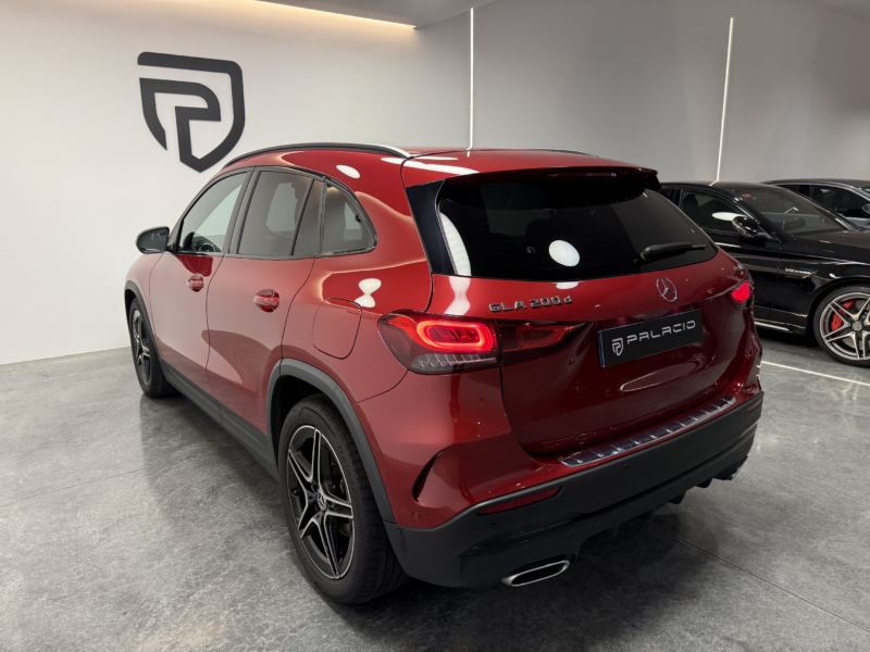 Mercedes-Benz GLA 200d 4MATIC AMG Line