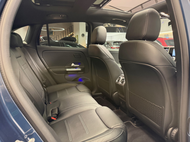 Mercedes-Benz EQA 250 AMG Line