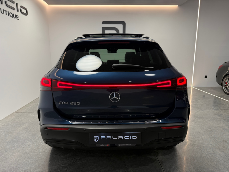 Mercedes-Benz EQA 250 AMG Line