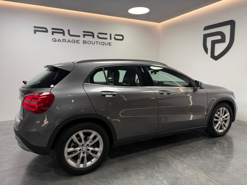 Mercedes-Benz GLA 220 CDI 4MATIC Urban
