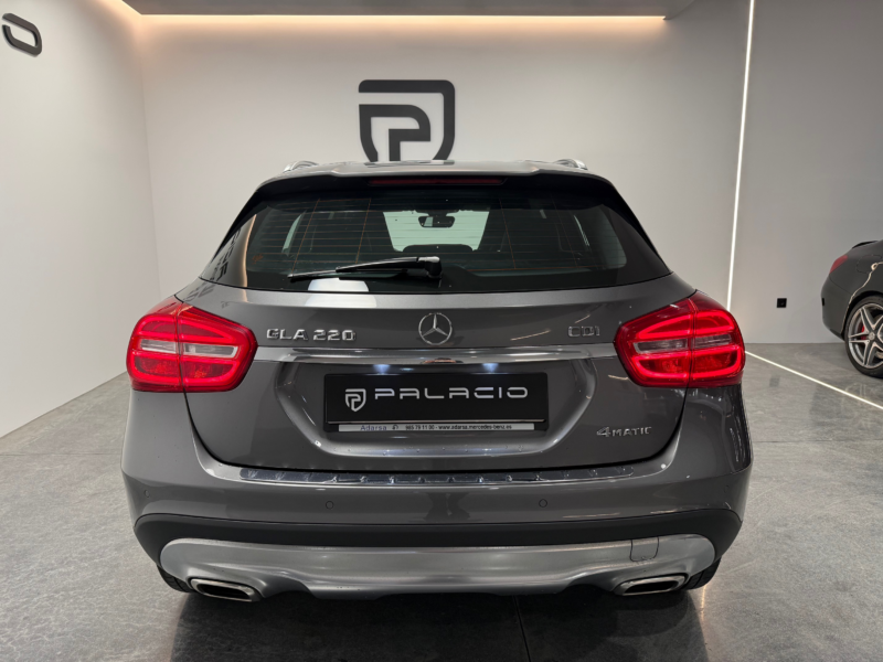 Mercedes-Benz GLA 220 CDI 4MATIC Urban