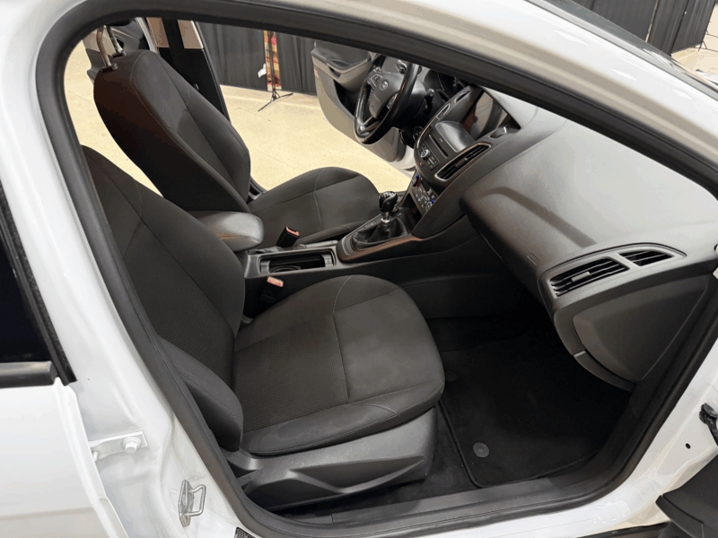 Ford Focus 1.5 TDCI 120cv 6Vel