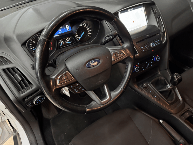 Ford Focus 1.5 TDCI 120cv 6Vel