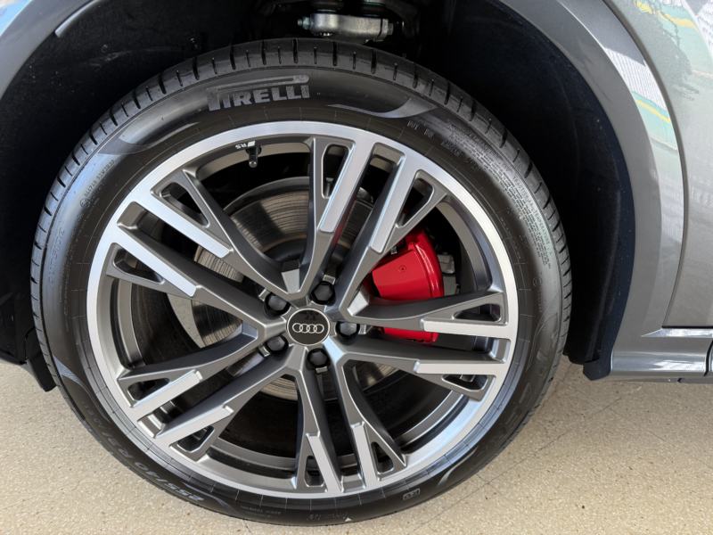 Audi Q5 Sportback e-hybrid Black Competition 367cv