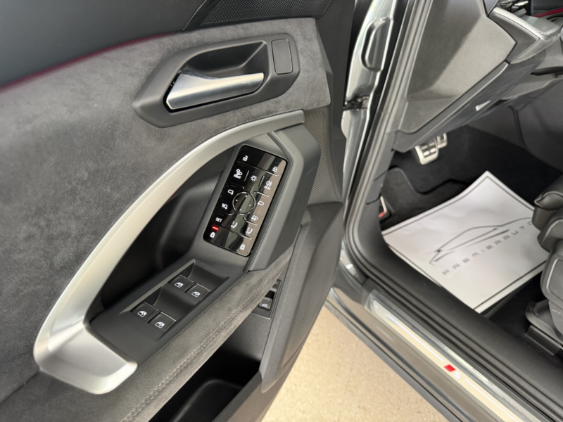 Audi Q5 Sportback e-hybrid Black Competition 367cv