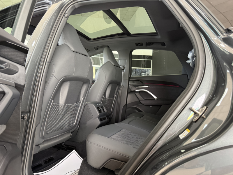 Audi Q5 Sportback e-hybrid Black Competition 367cv