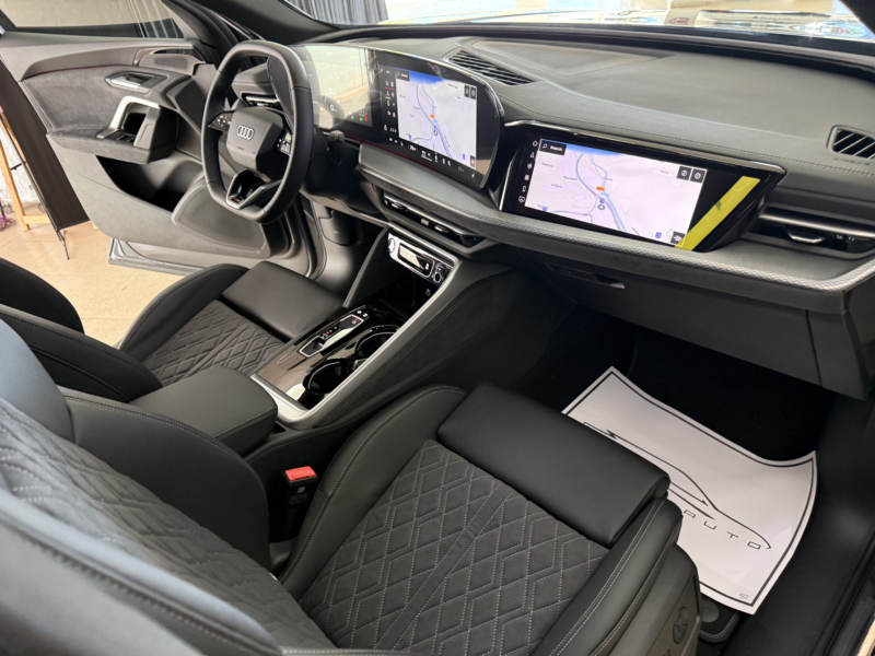 Audi Q5 Sportback e-hybrid Black Competition 367cv