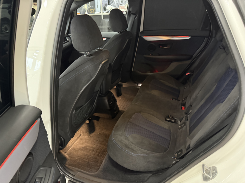 BMW 218d Active Tourer Pack M