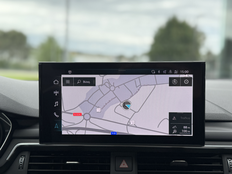 AUDI A4 AVANT 35 TDI S-LINE techo / led / Piel