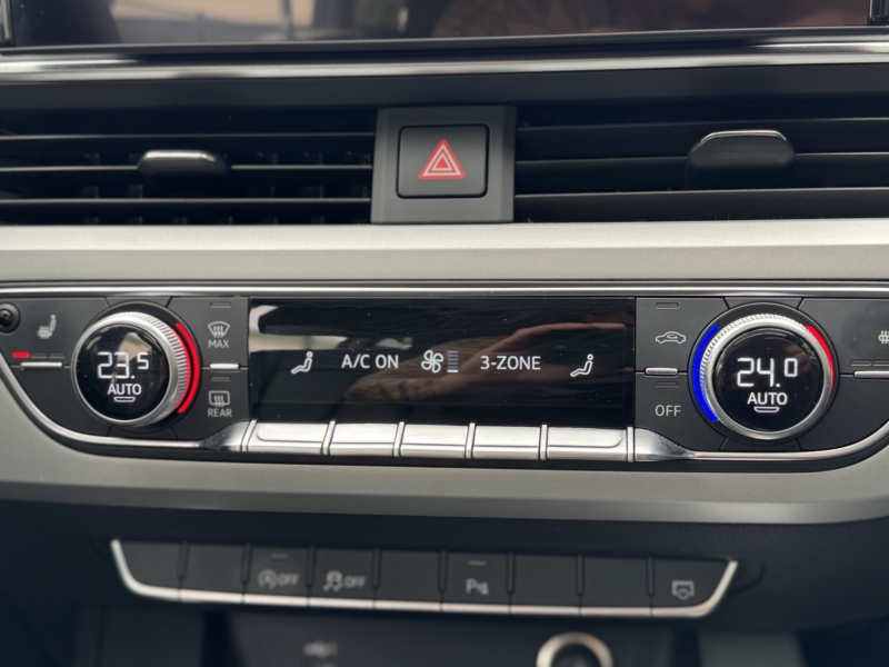 AUDI A4 AVANT 35 TDI S-LINE techo / led / Piel