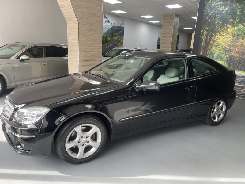 MERCEDES-BENZ Classe CLC Coupe C180 Kompressor 1.8