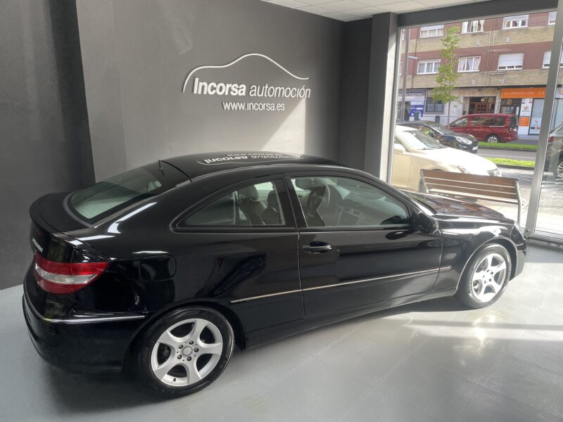 MERCEDES-BENZ Classe CLC Coupe C180 Kompressor 1.8