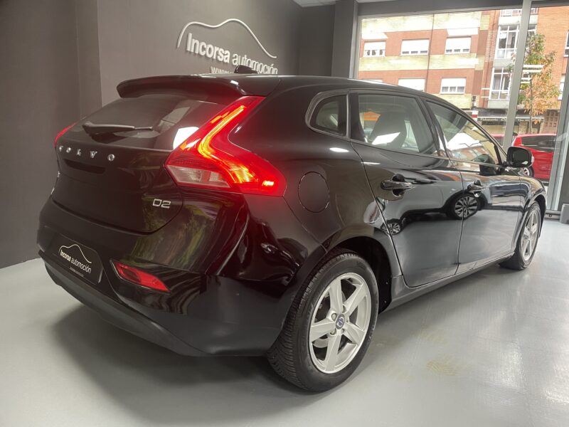 VOLVO V40 1.6 D2 Kinetic 115 cv
