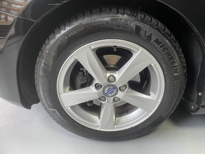 VOLVO V40 1.6 D2 Kinetic 115 cv