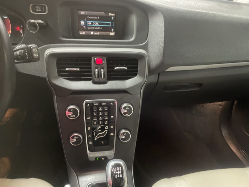 VOLVO V40 1.6 D2 Kinetic 115 cv