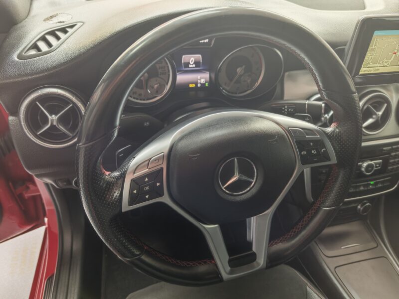 MERCEDES-BENZ Clase CLA 200 CDI AMG Line 135CV