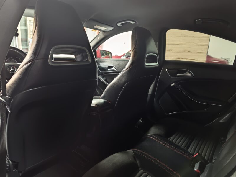 MERCEDES-BENZ Clase CLA 200 CDI AMG Line 135CV