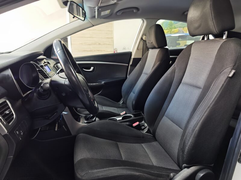 Hyundai i30 1.4 CRDI Klass 90CV