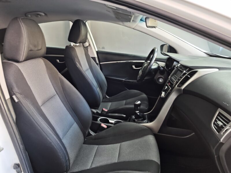 Hyundai i30 1.4 CRDI Klass 90CV