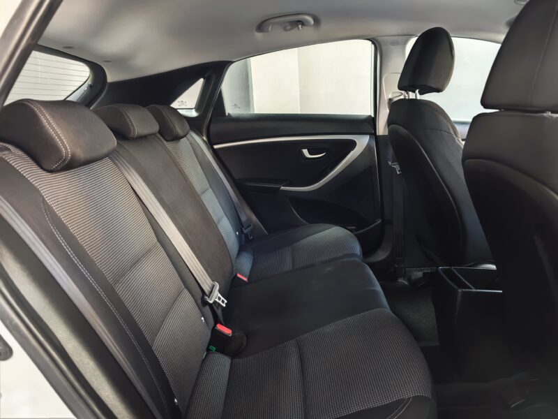 Hyundai i30 1.4 CRDI Klass 90CV