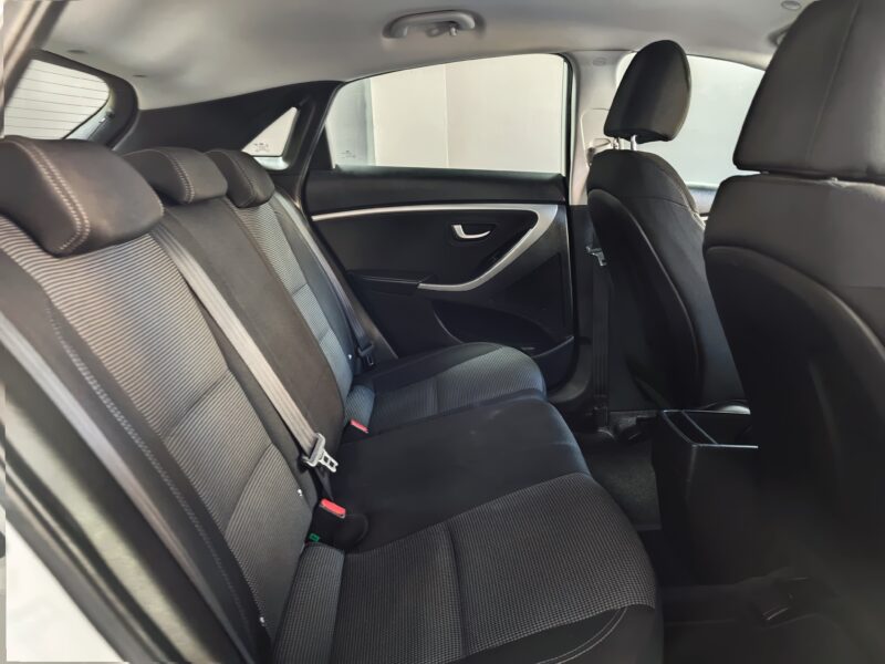 Hyundai i30 1.4 CRDI Klass 90CV
