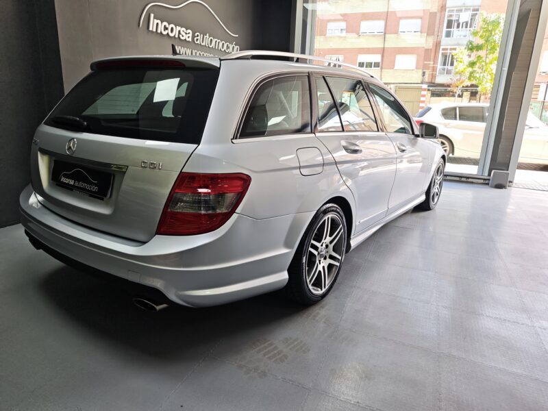 MERCEDES-BENZ Classe C 320 3.0 CDI V6 7G-TRONIC 22