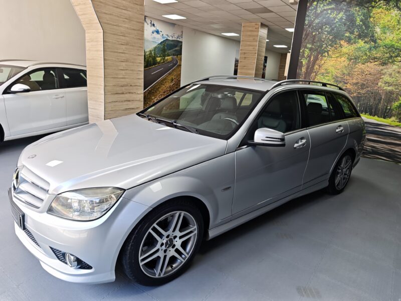 MERCEDES-BENZ Classe C 320 3.0 CDI V6 7G-TRONIC 22