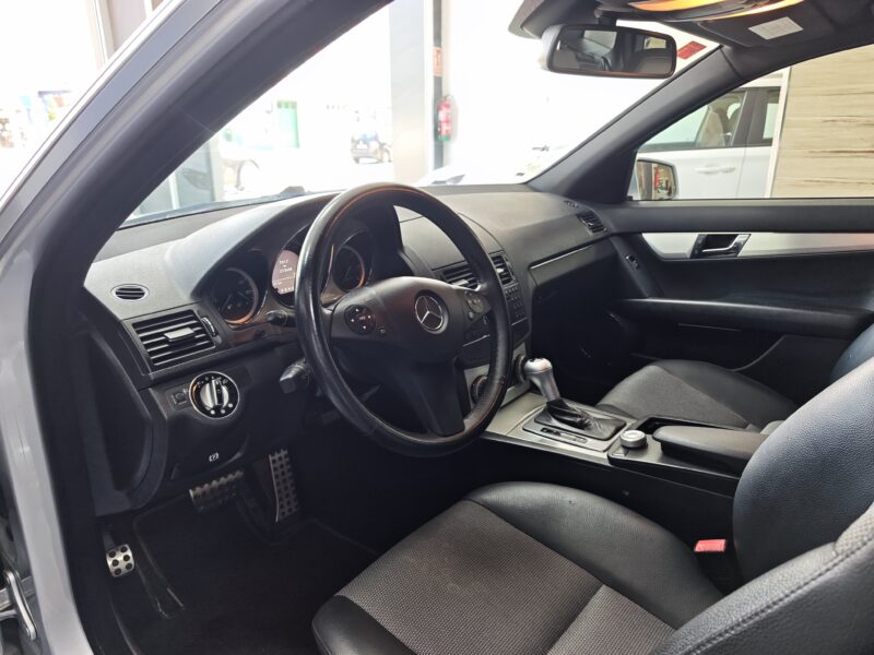 MERCEDES-BENZ Classe C 320 3.0 CDI V6 7G-TRONIC 22