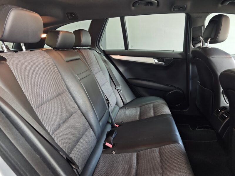 MERCEDES-BENZ Classe C 320 3.0 CDI V6 7G-TRONIC 22