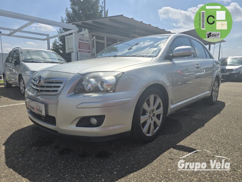 TOYOTA AVENSIS