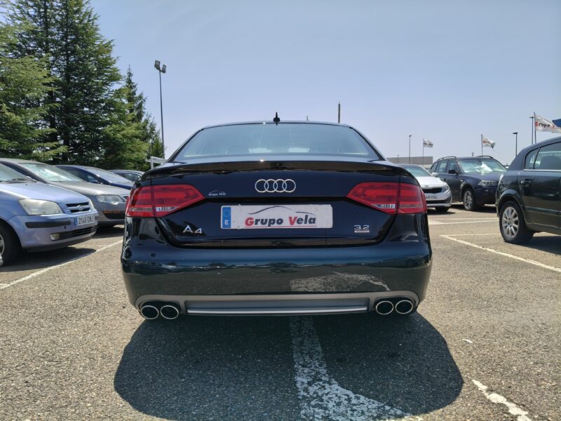 AUDI A4 3.2 FSI 265 CV 4X4