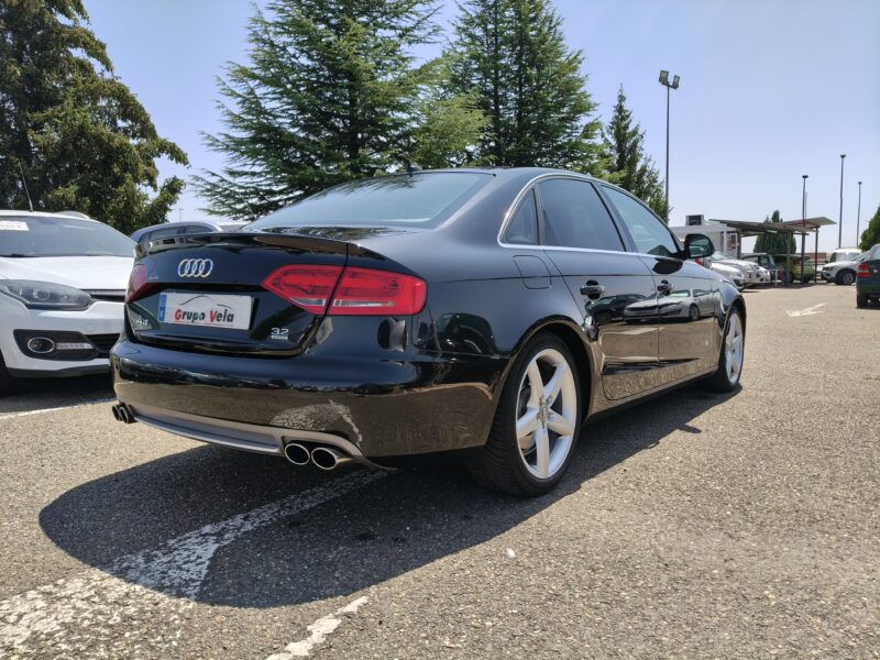 AUDI A4 3.2 FSI 265 CV 4X4