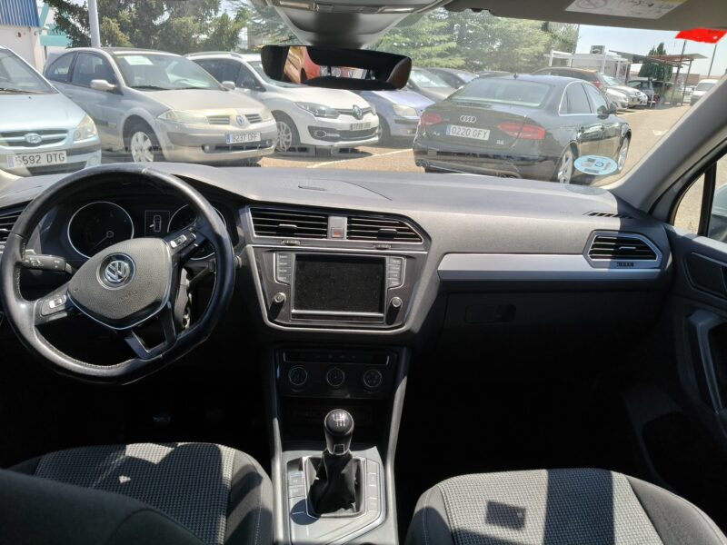 VOLKSWAGEN Tiguan Edition 2.0 TDI 85kW 115CV